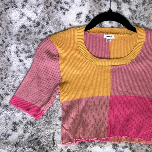 Garage Crop Top - Picture 5 of 6